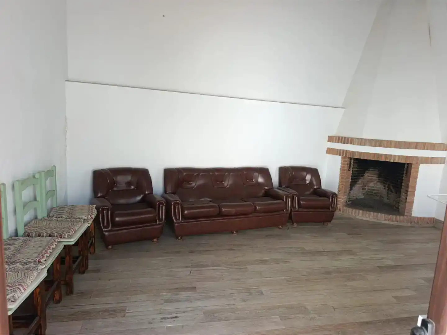 Sala d'estar de Planta baixa en venda en Paterna del Campo amb Traster i Moblat