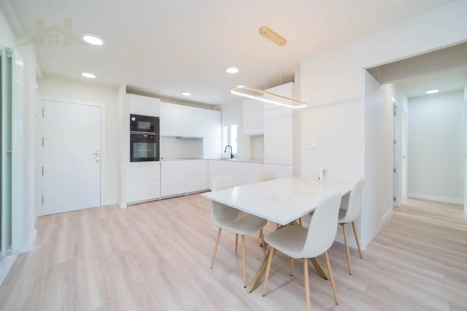 Piso con ascensor en venta en Calle Pintor Murillo, imagen 5
