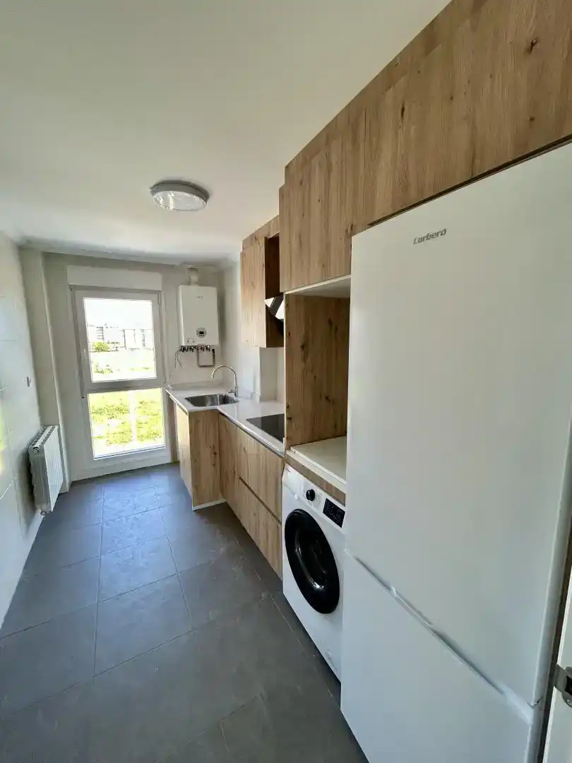 Cocina de Piso de alquiler en Santander con Trastero