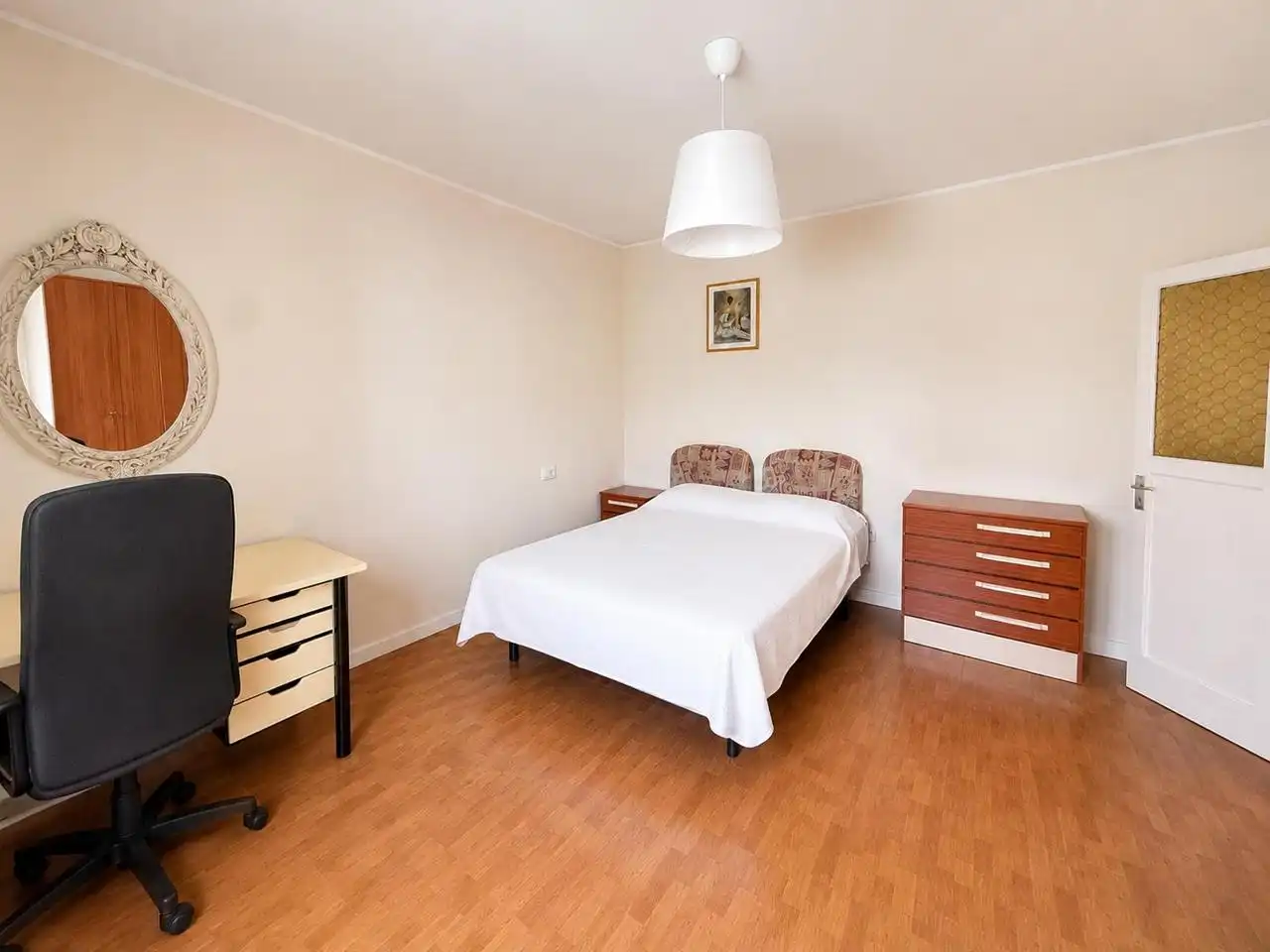 Dormitori de Casa o xalet en venda en Castillo del Romeral - Juan Grande