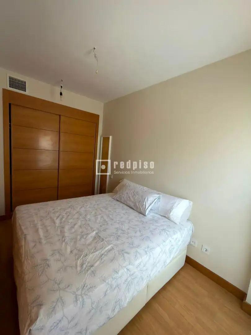 Dormitori de Estudi en venda en Madrid amb Aire condicionat, Jardí privat i Traster