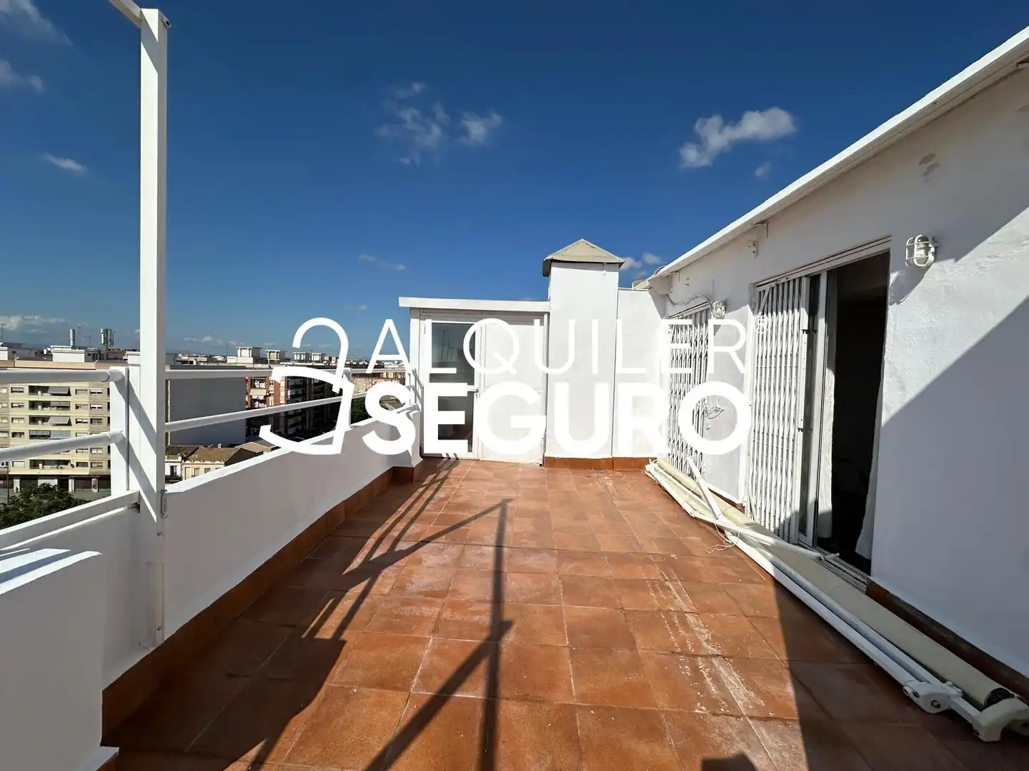 Terrace of Flat for rent in Valencia  with Air Conditioner