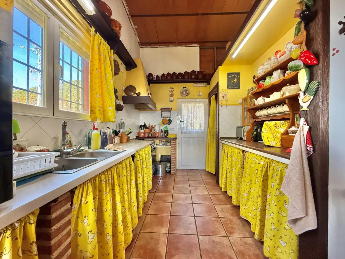 Cocina de Finca rústica en venta en Piedralaves con Jardín privado, Terraza y Trastero