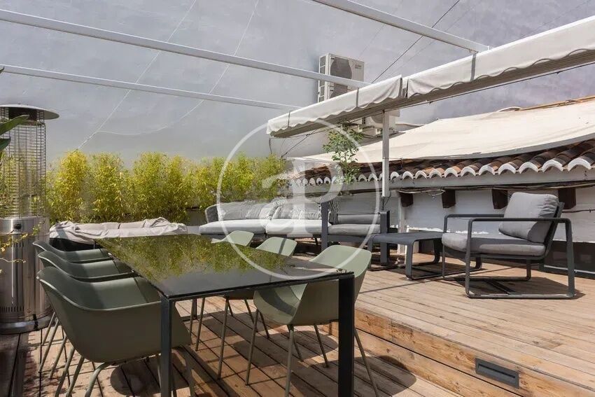 Terrace of Attic to rent in  Valencia Capital  with Air Conditioner, Heating and Terrace