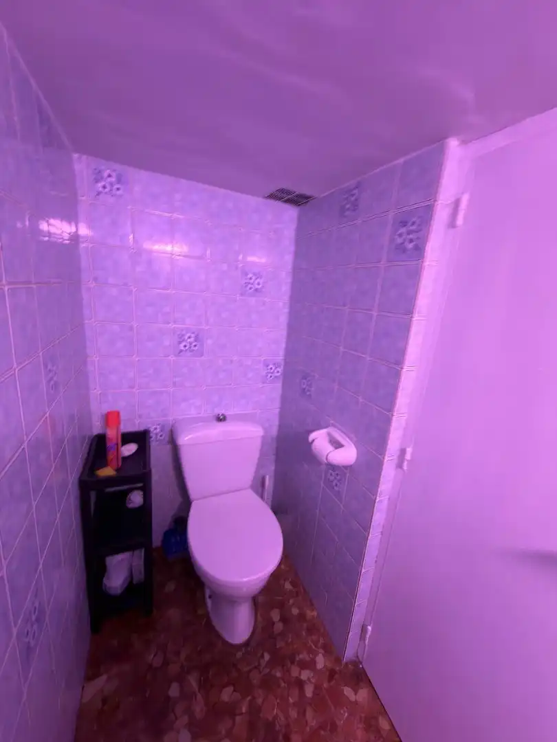 Baño de Local de alquiler en Germaníes - Juzgados