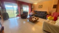 Sala d'estar de Casa adosada en venda en Cabanes amb Aire condicionat, Calefacció i Terrassa