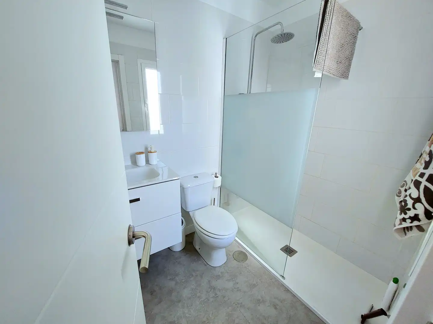 Baño de Dúplex de alquiler en San Bartolomé de Tirajana con Jardín privado, Terraza y Piscina