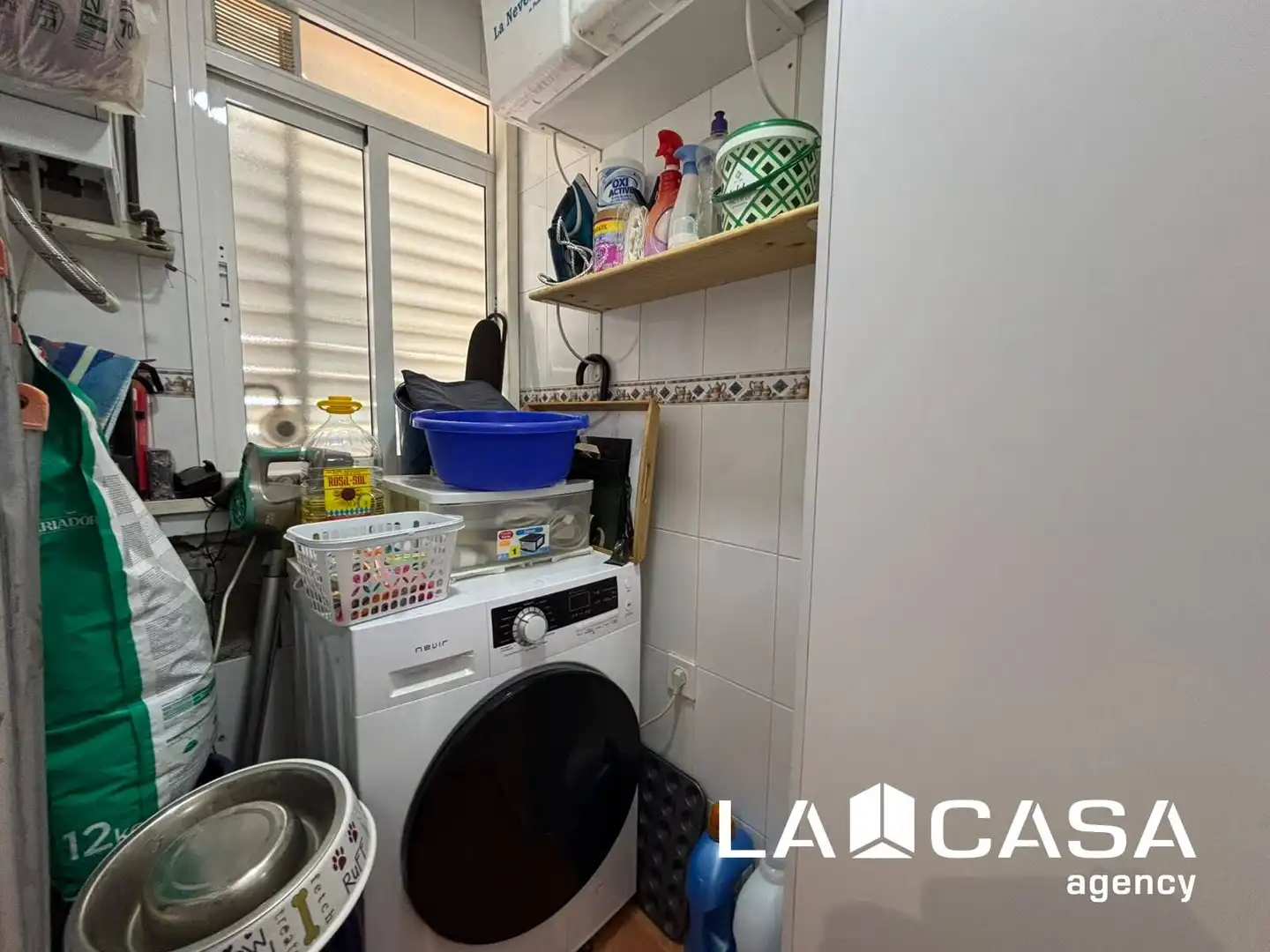 Cocina de Piso en venta en Dos Hermanas con Terraza y Piscina
