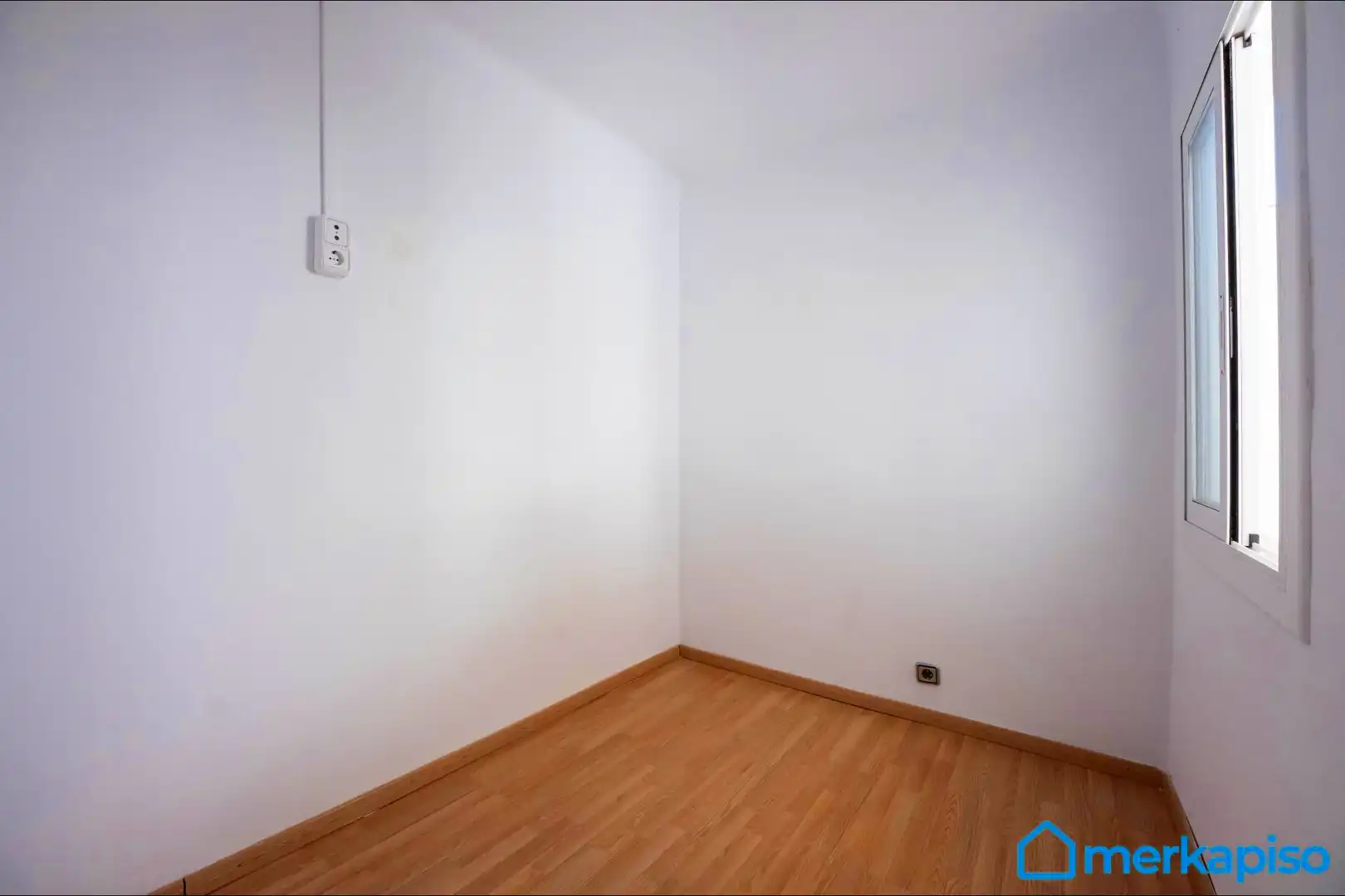 Dormitori de Àtic en venda en Viladecans amb Aire condicionat, Parquet i Balcó