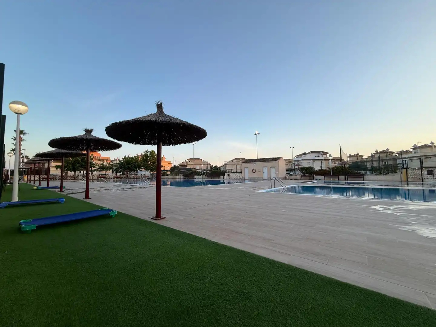 Piscina de Casa o chalet de alquiler en Santa Pola con Aire acondicionado, Amueblado y Piscina comunitaria