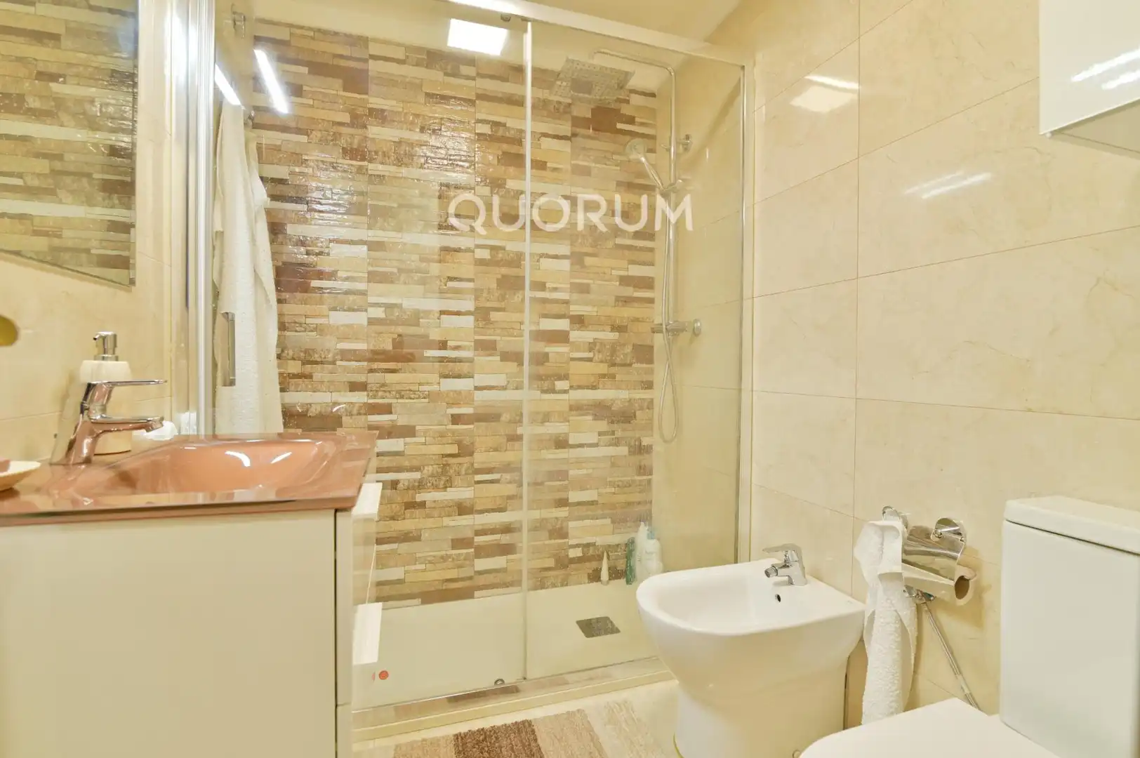 Bathroom of Flat for sale in Galdakao  with Air Conditioner, Heating and Furnished