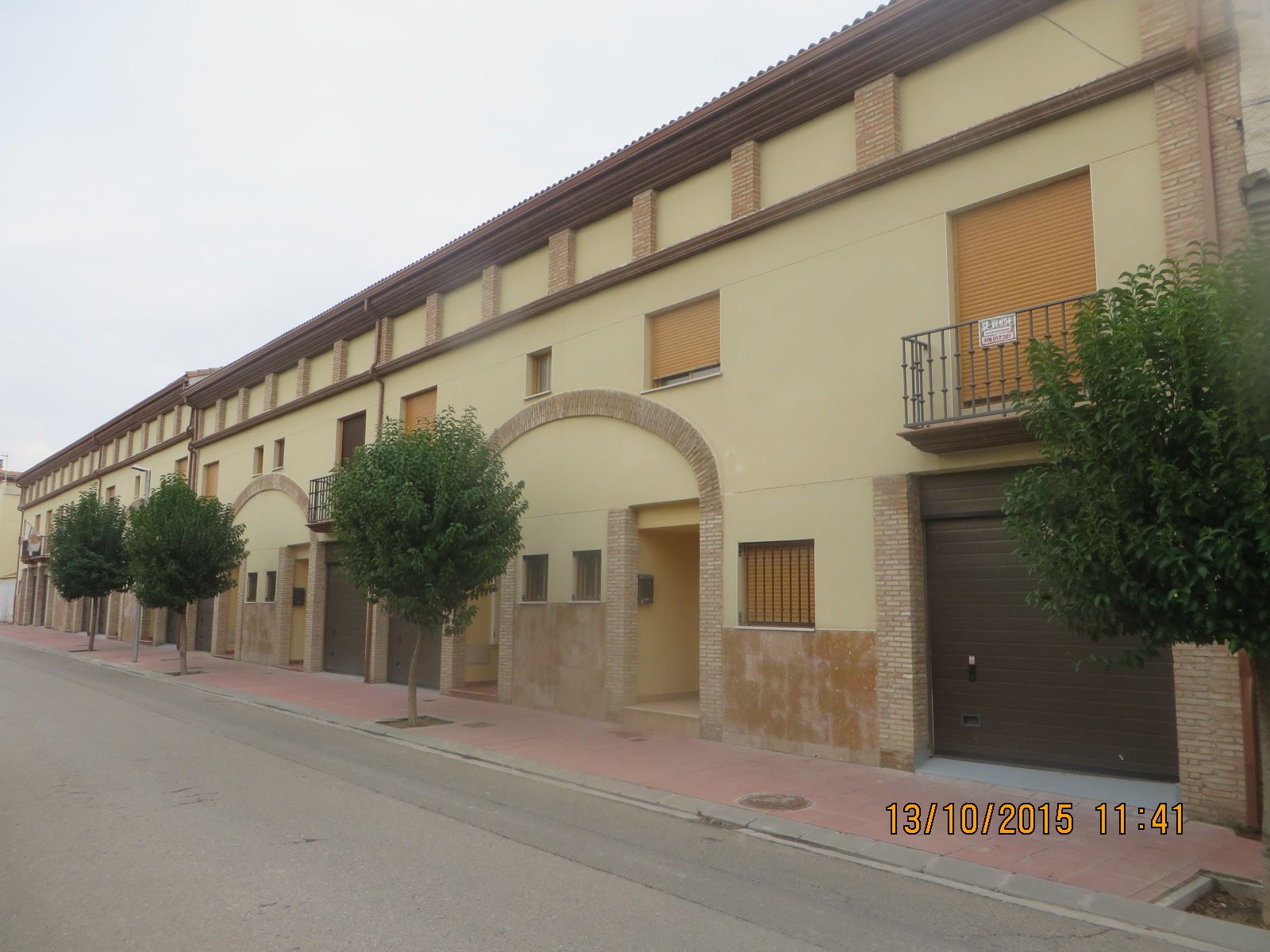 Vista exterior de Casa adosada en venda en Nuez de Ebro