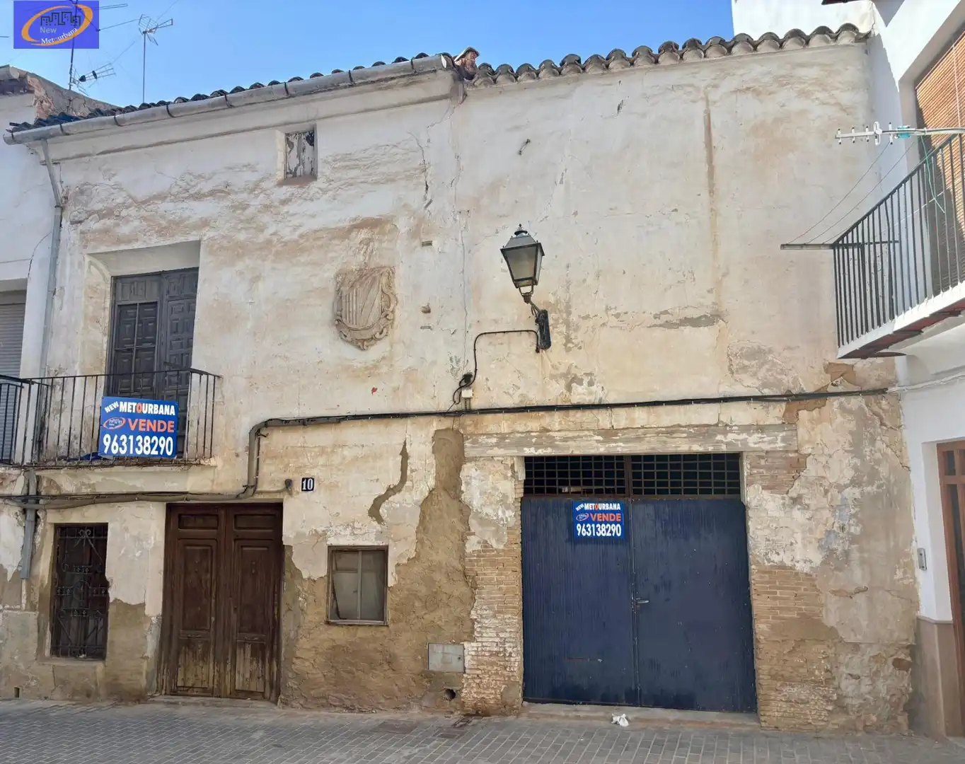 Exterior view of Houses for sale in Utiel
