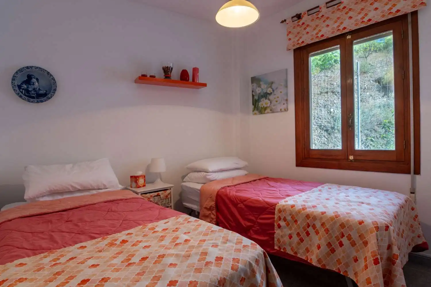 Habitación de Casa adosada en venta en Molvízar con Aire acondicionado, Terraza y Trastero