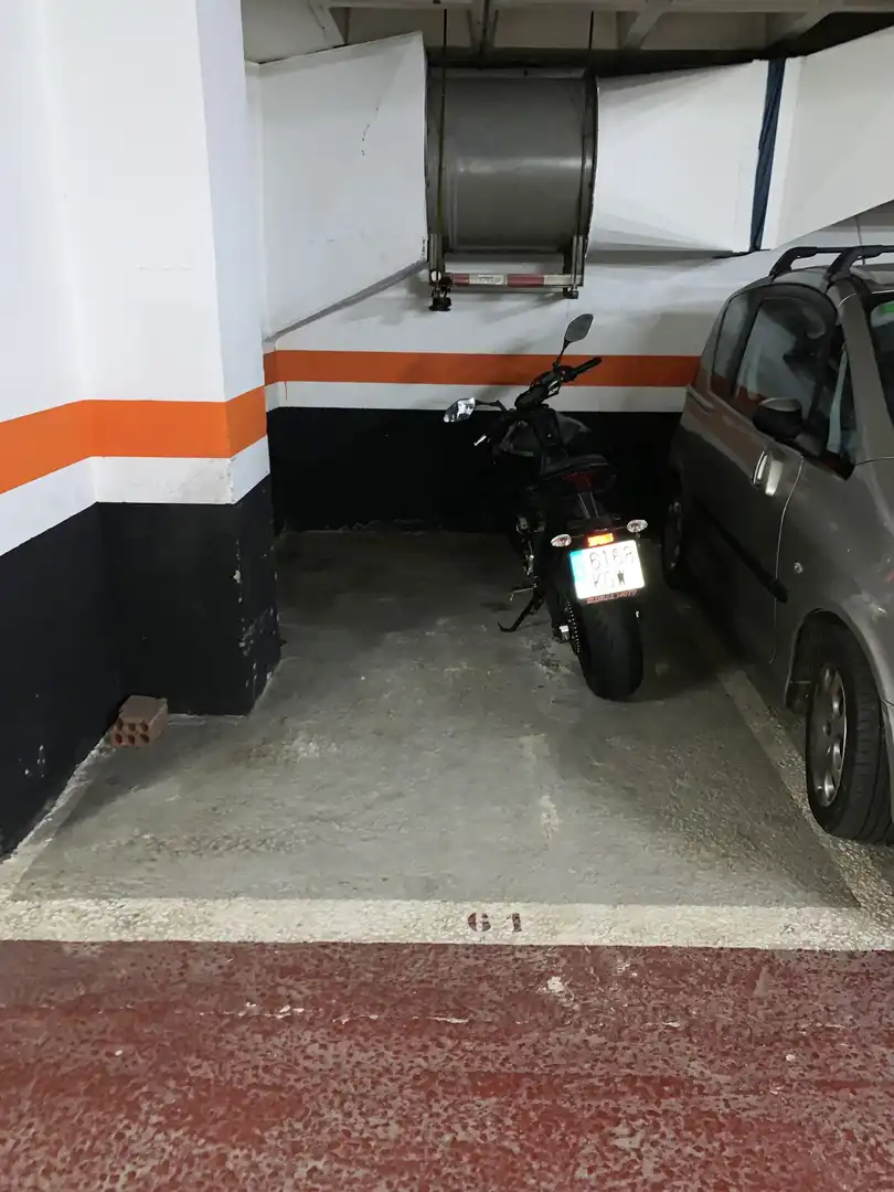 Parking for sale in DIPUTACIO, imagen 4