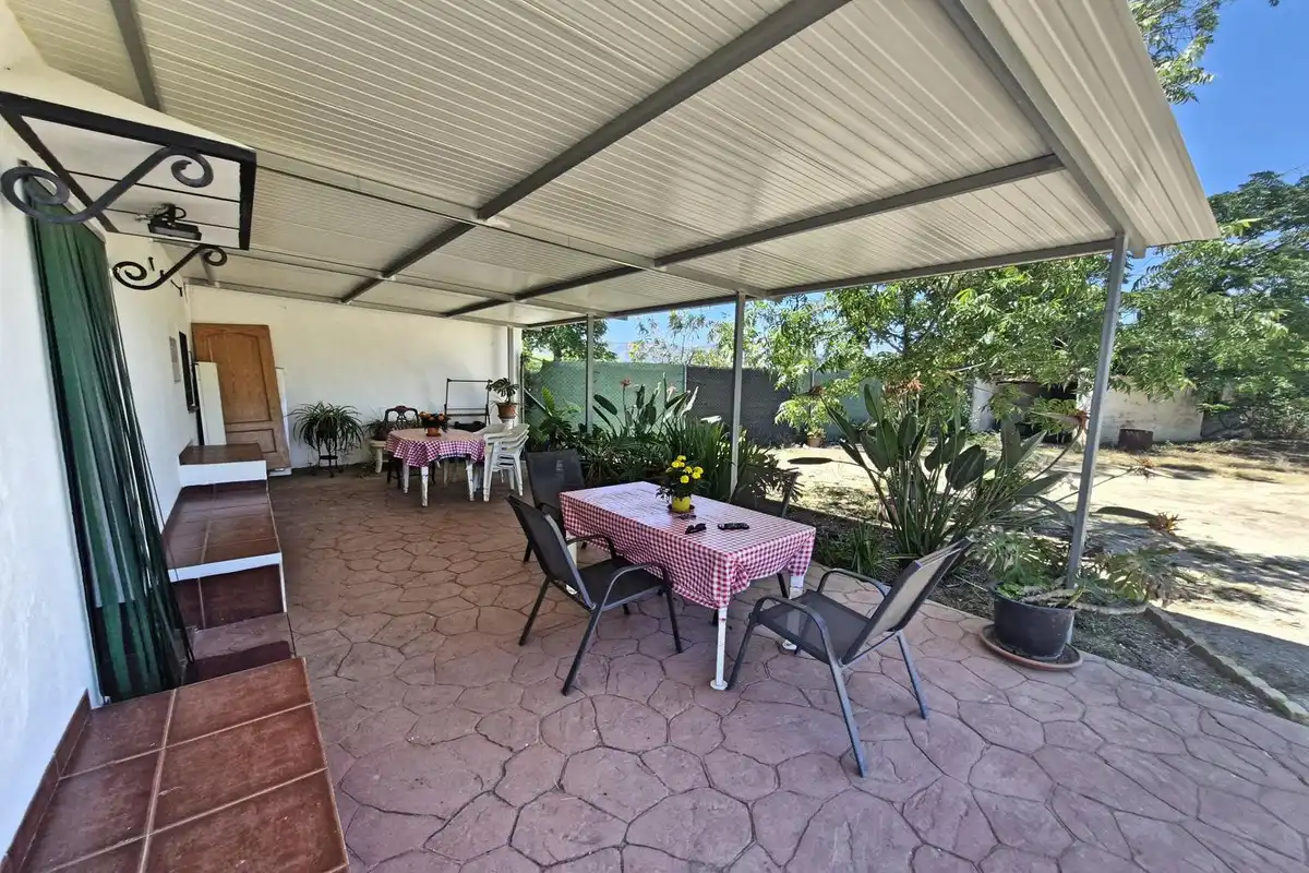 Terrassa de Finca rústica en venda en Málaga amb Jardí privat, Terrassa i Traster
