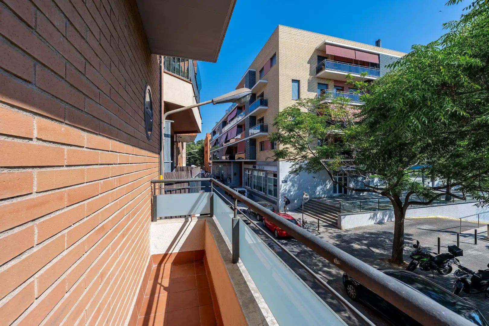 Vista exterior de Pis en venda en Badalona amb Aire condicionat, Calefacció i Terrassa