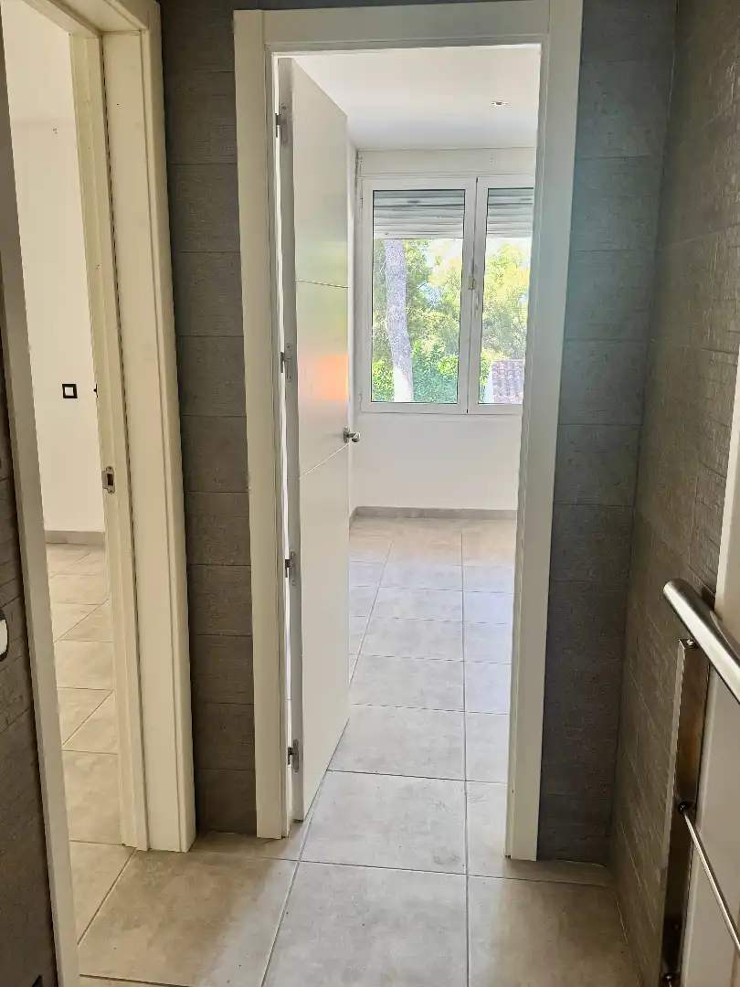 Maisonette zum Verkauf in Salou mit Terrasse und Abstellraum