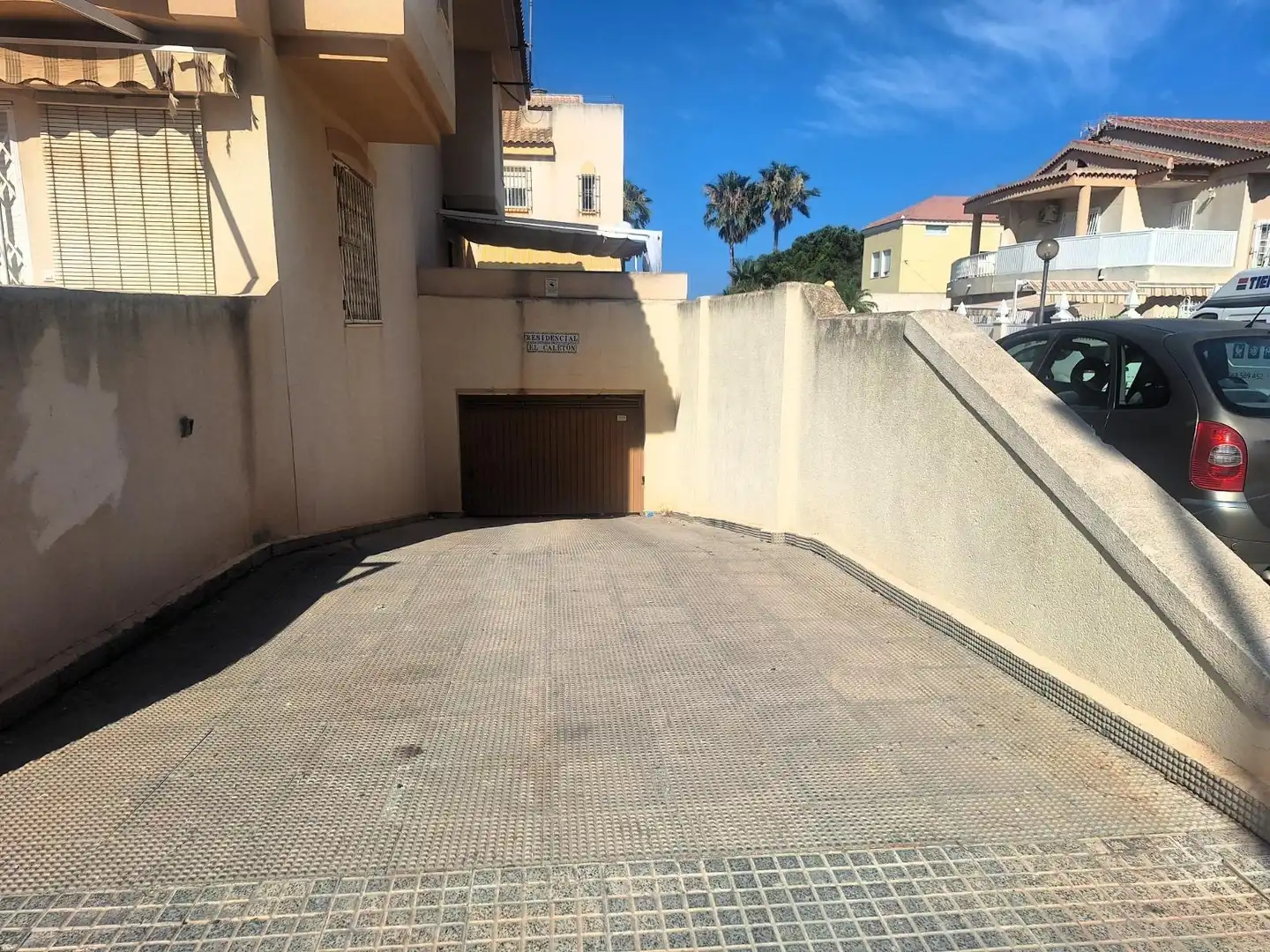 Aparcament de Casa adosada en venda en Cartagena amb Terrassa i Traster