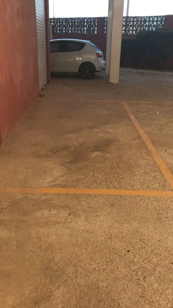 Aparcament de Garatge de lloguer en Sueca