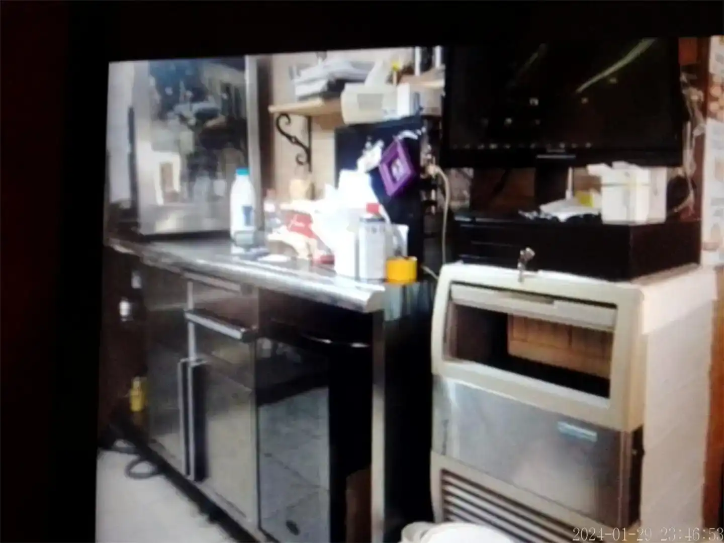 Cuina de Local en venda en Medina de Pomar amb Aire condicionat