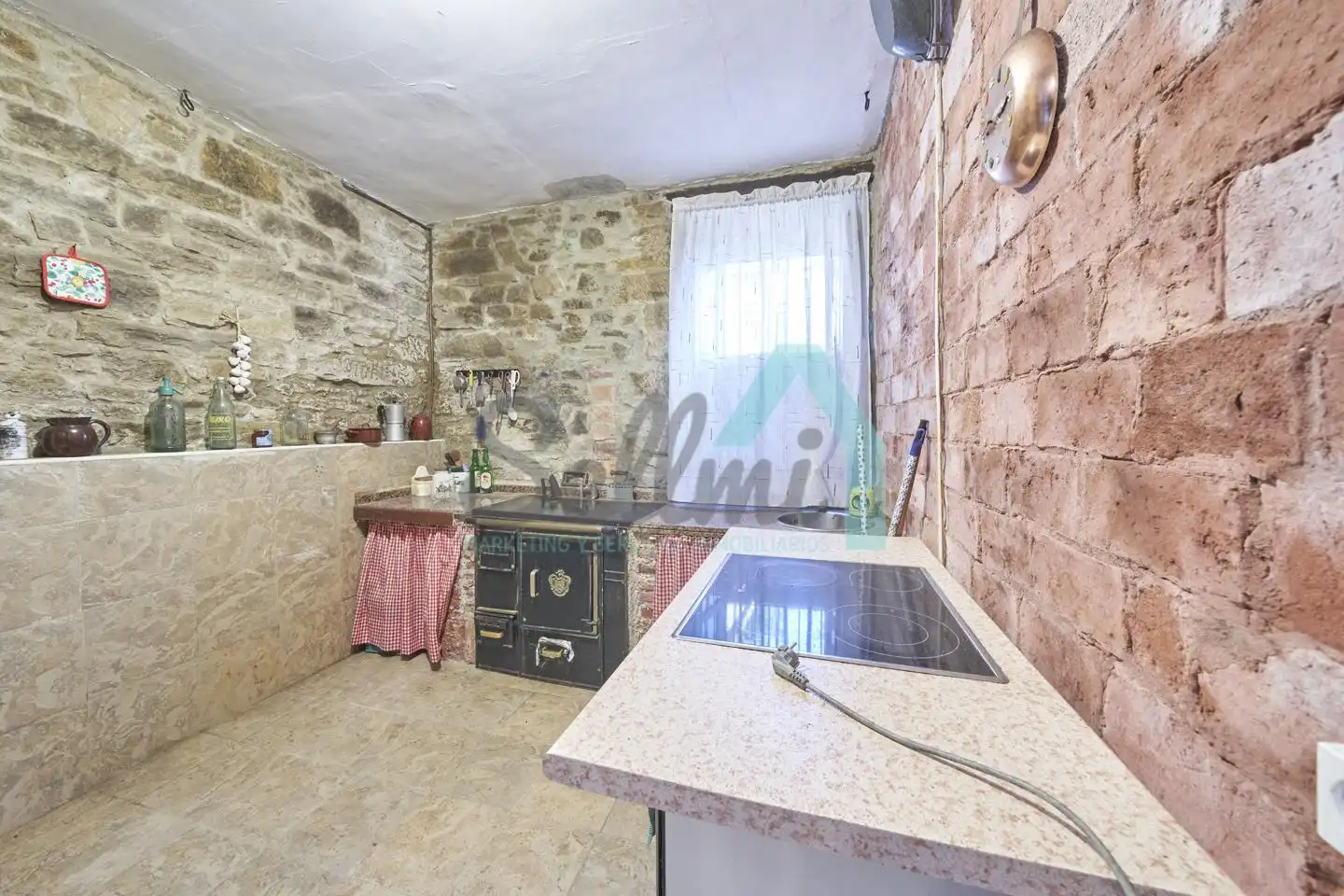 Kitchen of Houses for sale in Langreo  with Private garden and Balcony