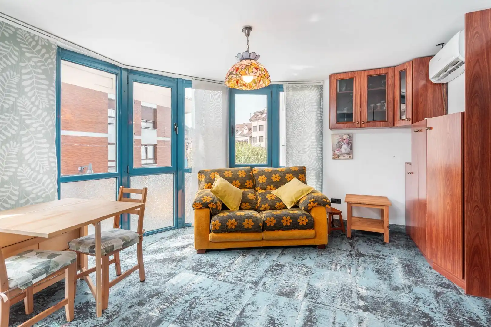 Sala d'estar de Apartament en venda en Laviana amb Traster