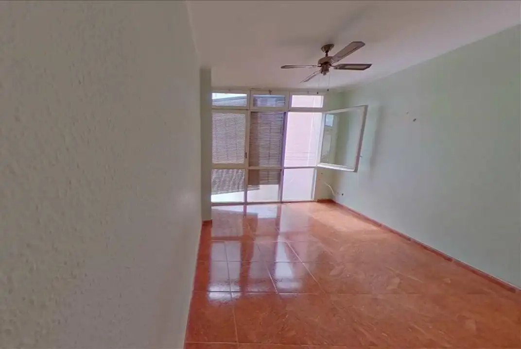 Piso en venta en Valls con Balcón