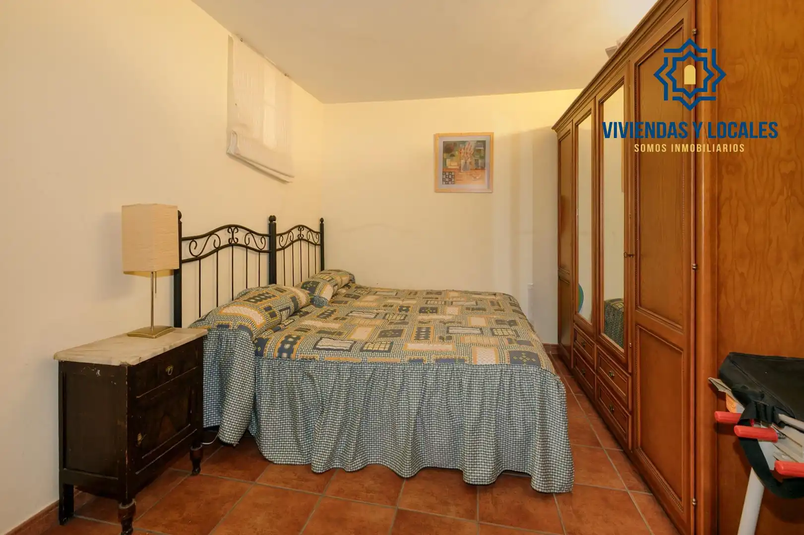 Casa adosada en venta en Angustias - Chana - Encina