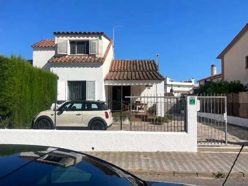Exterior view of Houses for sale in Nord