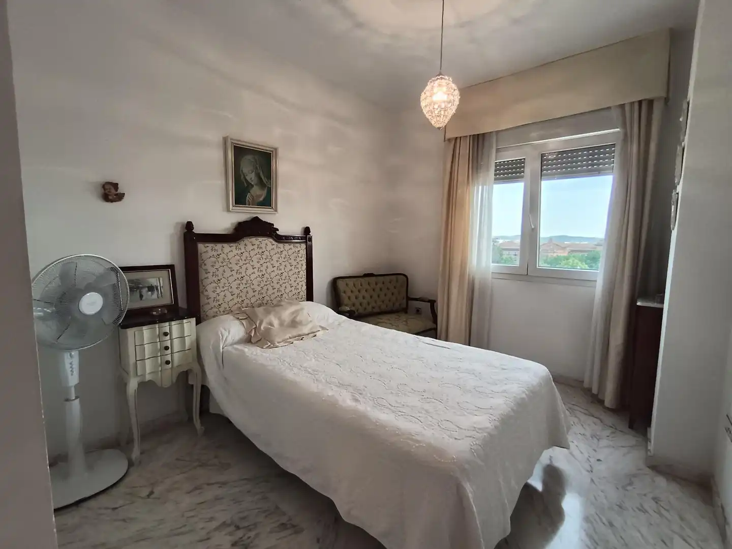 Bedroom of Flat for sale in Córdoba  with Air Conditioner and Storage room