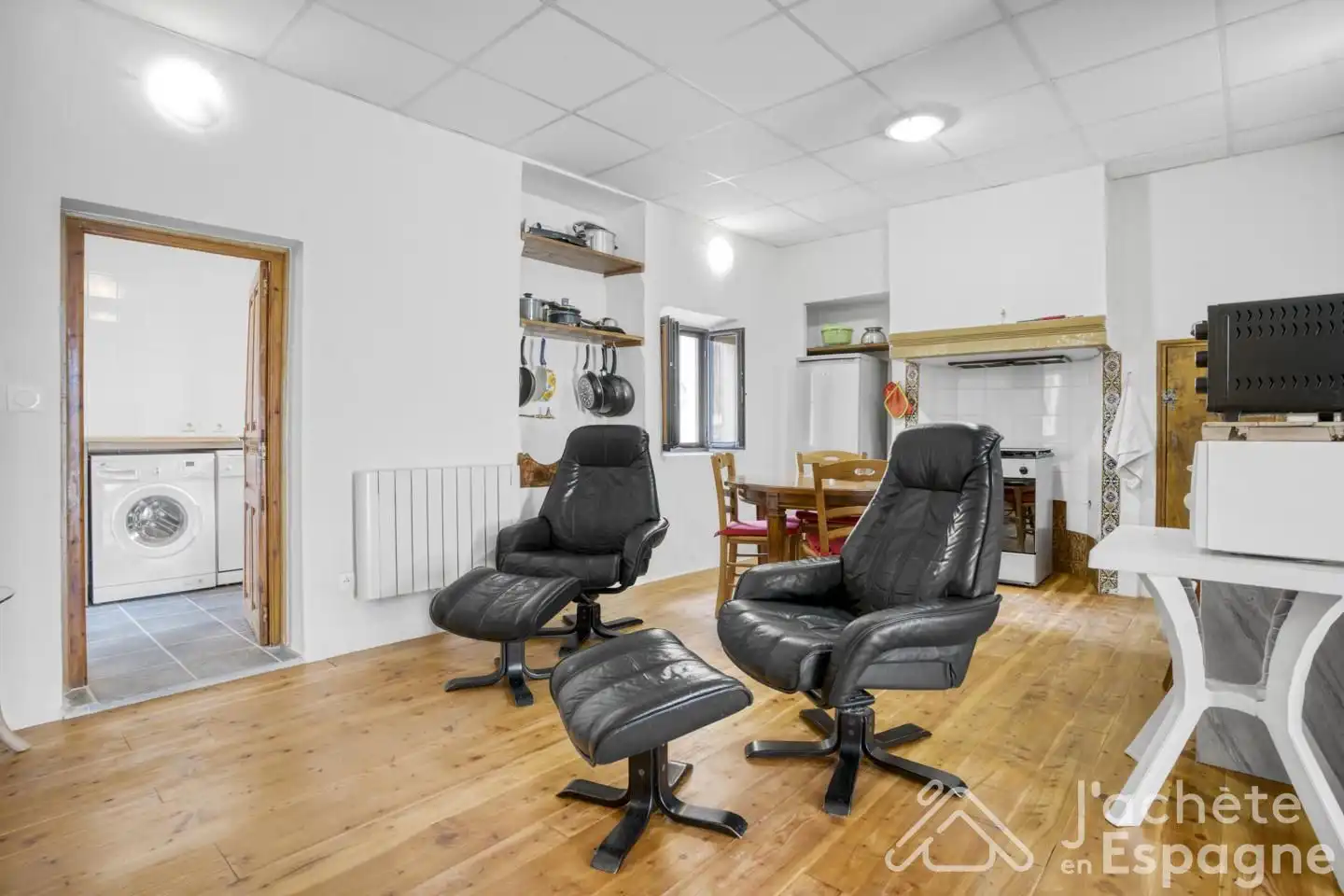 Sala d'estar de Casa o xalet en venda en Cortes de Pallás amb Aire condicionat, Parquet i Moblat