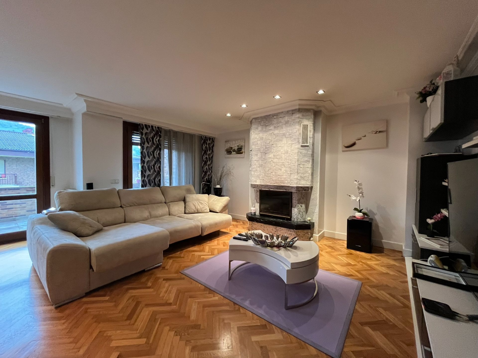 Living room of Single-family semi-detached for sale in Urnieta  with Heating, Terrace and Storage room