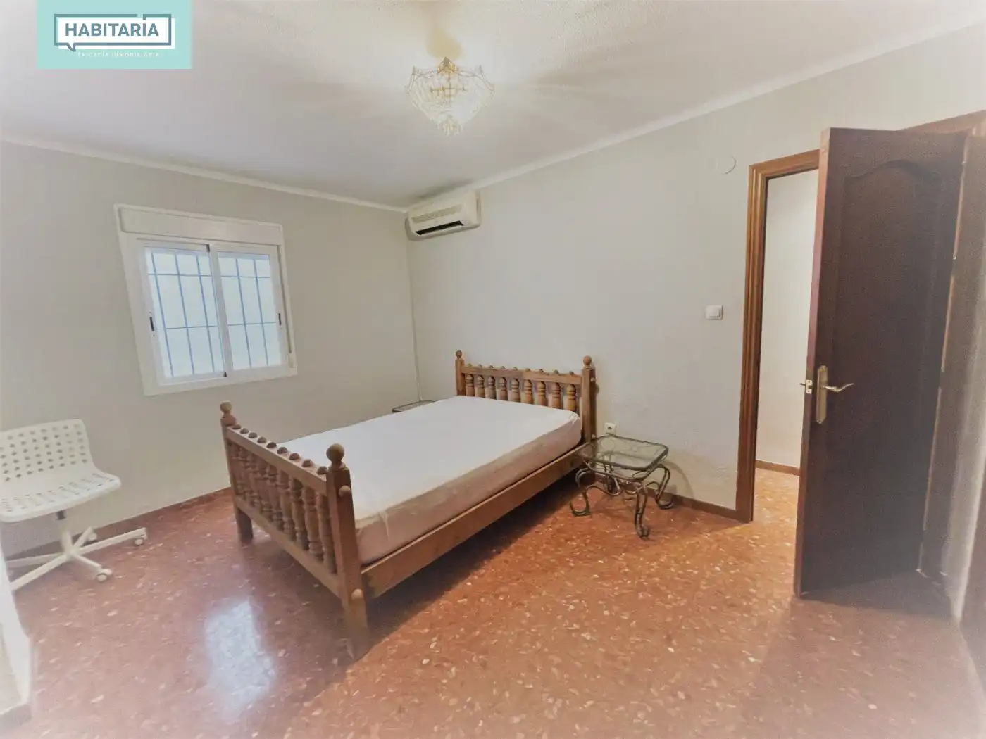 Schlafzimmer von Wohnung zur Miete in Málaga mit Klimaanlage, Terrasse und Möbliert