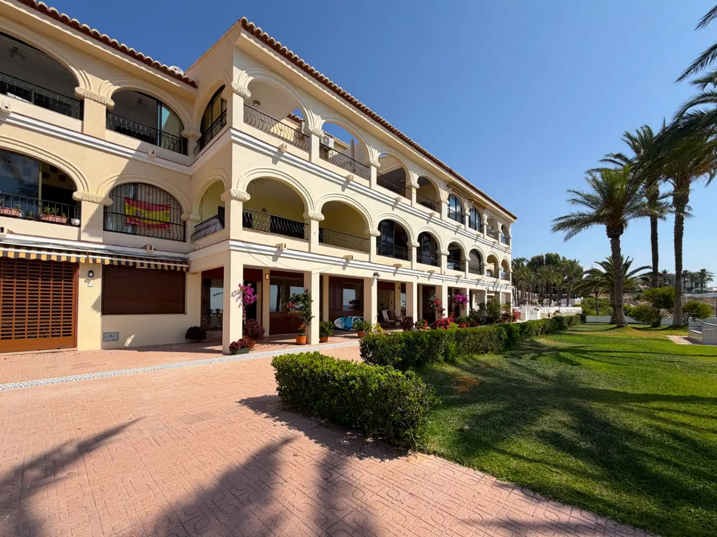 Exterior view of Apartments for rent in El Campello  with Air Conditioner, Private garden and Terrace