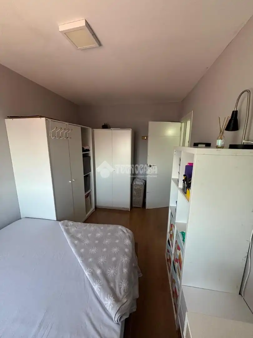 Bedroom of Flat for sale in Parla  with Air Conditioner, Terrace and Furnished