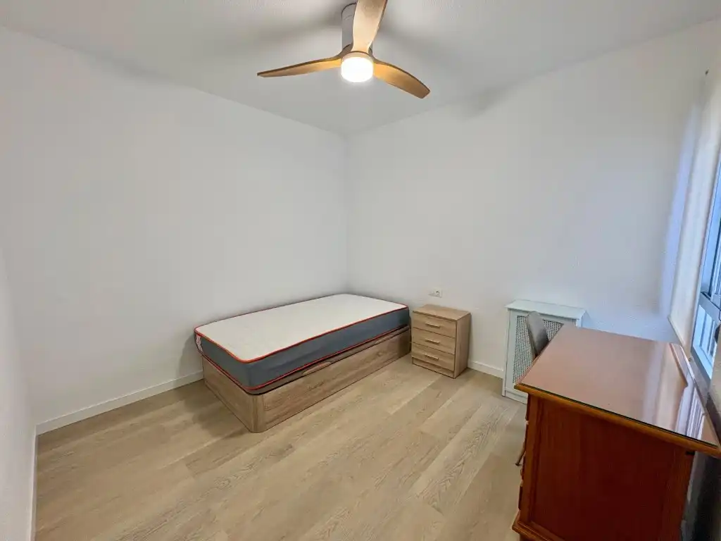 Bedroom of Flat for rent in Córdoba  with Terrace