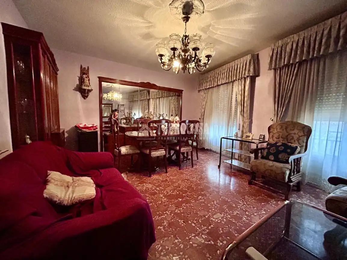 Sala de estar de Casa o chalet en venta en Jódar con Aire acondicionado, Terraza y Amueblado