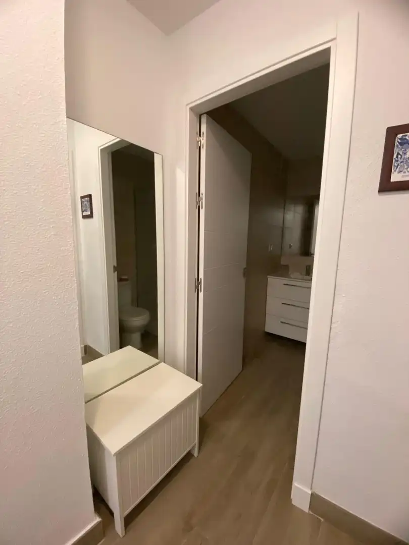 Badezimmer von Wohnungen zur Miete in Chiclana de la Frontera mit Privatgarten, Abstellraum und Gemeinschaftspool