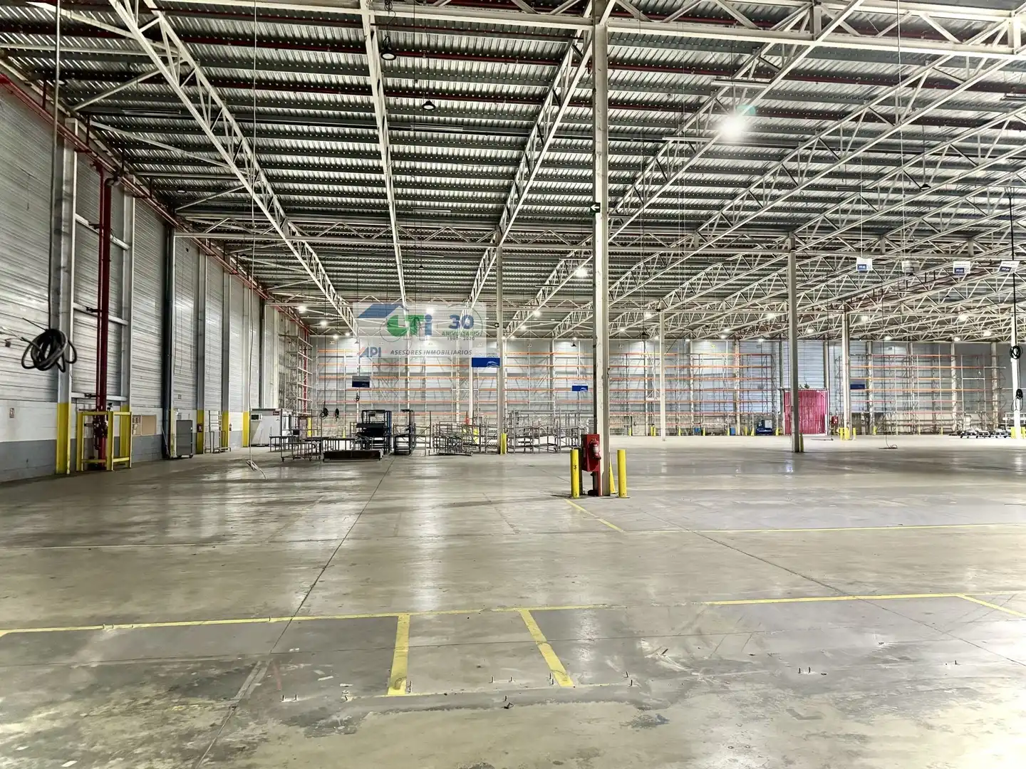Nau industrial de lloguer en Pedrola