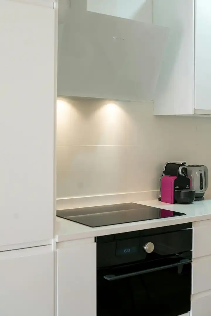 Cocina de Piso de alquiler en Valencia con Aire acondicionado, Calefacción y Jardín privado