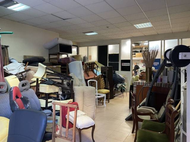 Local comercial en Venta en Juzgados