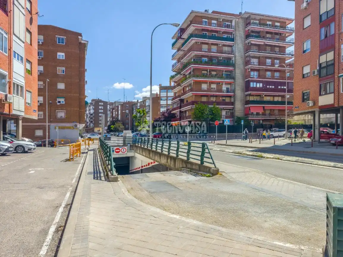 Individual amb ascensor en venda a Ciudad Lineal, imagen 8
