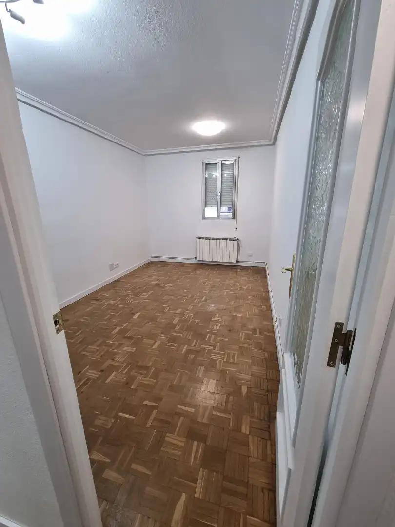 Flat for rent in Madrid  with Air Conditioner, Heating and Parquet flooring