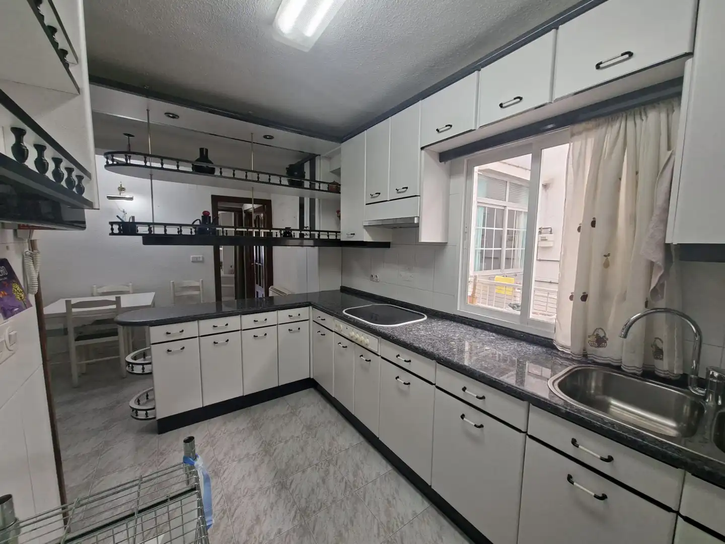 Cocina de Piso en venta en Madrid