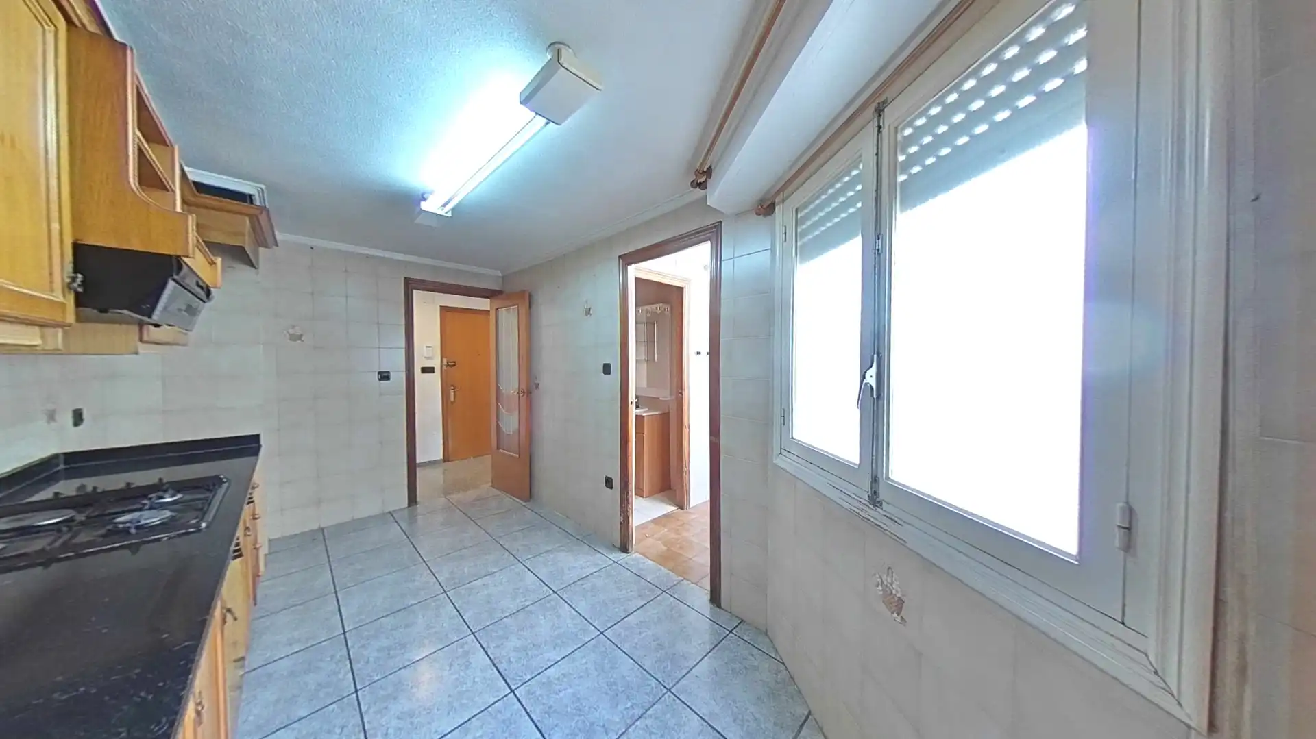 Wohnungen zum Verkauf in Elche / Elx mit Klimaanlage und Balkon