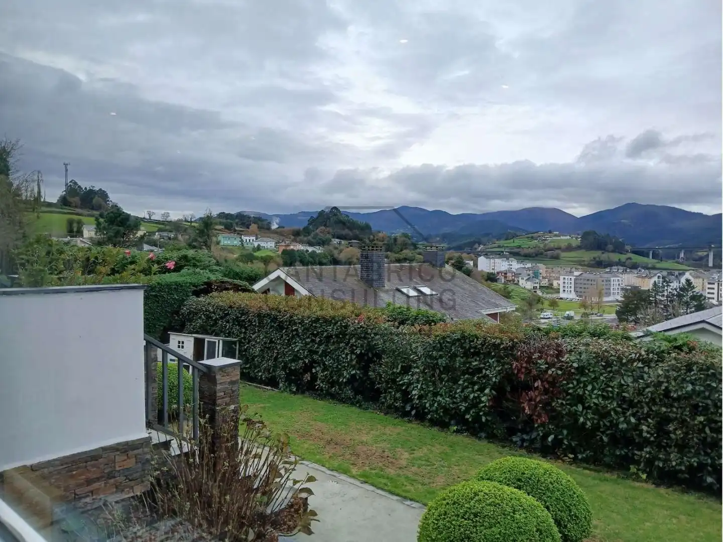 Exterior view of Houses for sale in Navia  with Heating, Parquet flooring and Terrace