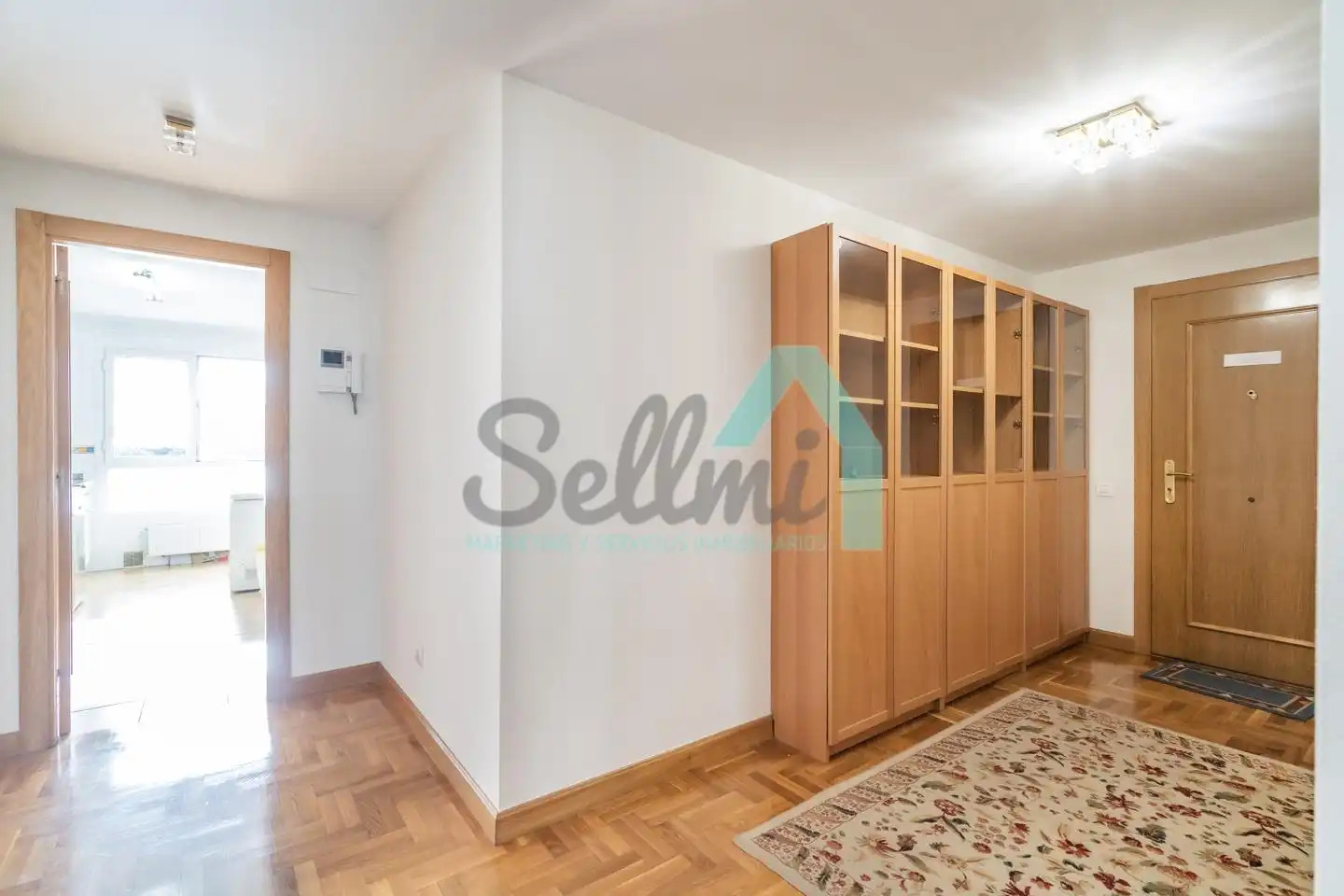 Flat for rent in Oviedo   with Heating, Parquet flooring and Furnished