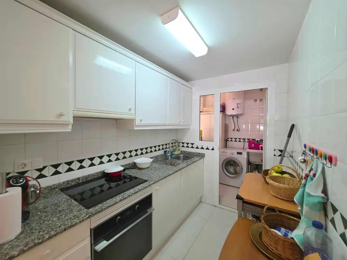 Kitchen of Flat for sale in Alicante / Alacant  with Private garden, Terrace and Swimming Pool