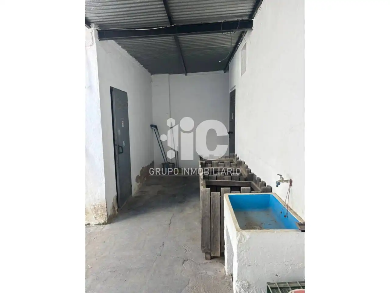 Local comercial en venda a Baena, imagen 4